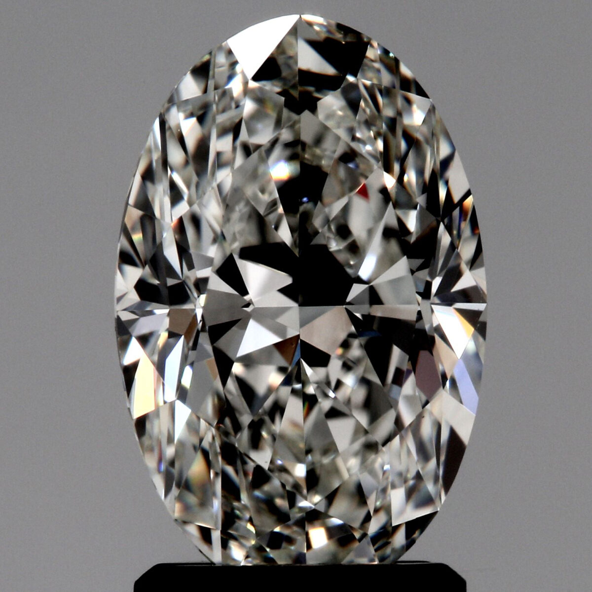 2.01CT. GIA Oval Shape J-VVS1 Natural Diamond