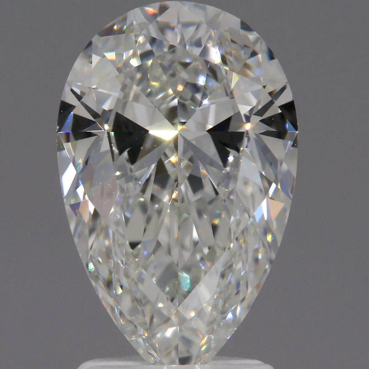 2.01CT GIA Pear Shape H-VVS2 Natural Diamond