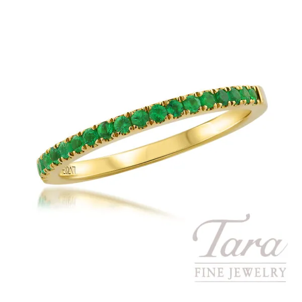 18K Yellow Gold Emerald Band, 0.20TGW