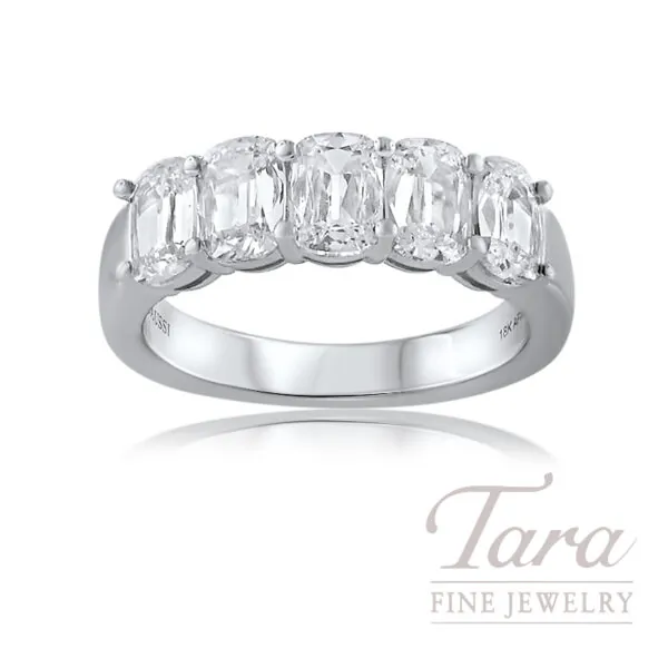 18K White Gold Cushion Cut Diamond Band 2.02TDW, 6.0G