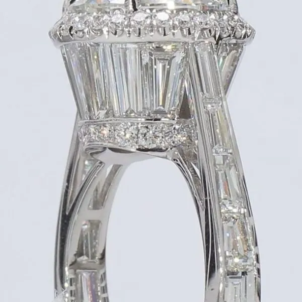 Extraordinary Platinum Round Diamond Engagement Ring Setting, 3.87TDW