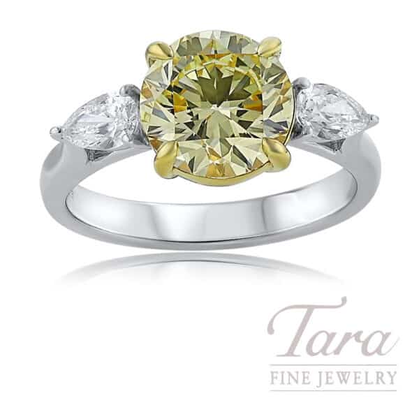 18K White and Yellow Fancy Yellow Diamond Ring 3.49TDW