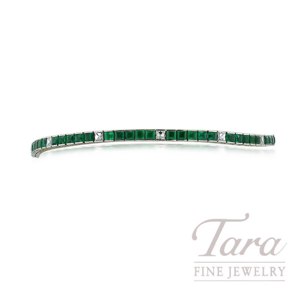 Platinum Emerald Diamond Bracelet 5.80TGW, 0.83TDW
