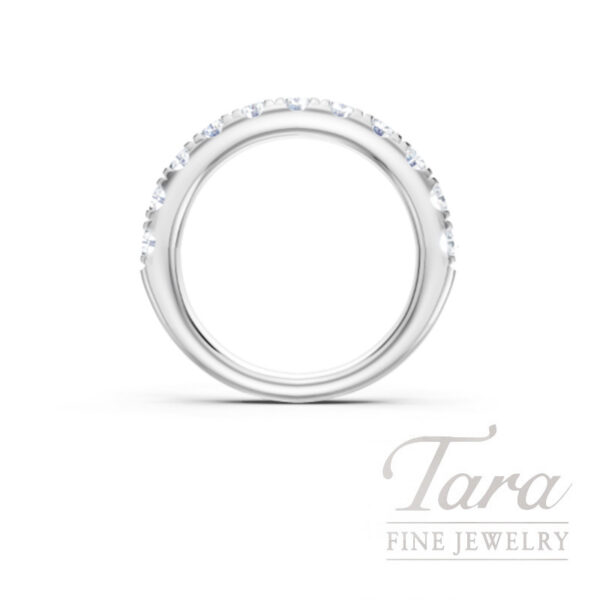 18K White Gold Shared-Prong Diamond Band with 11 Round Diamonds 1.00 TDW